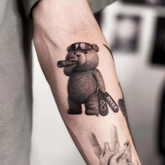 Смешные тату: интересные идеи и их значения | VeAn Tattoo