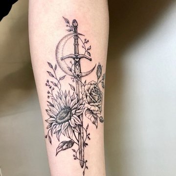 Как выбрать меч для татуировки?