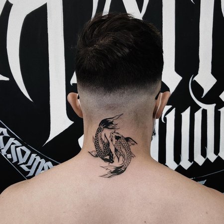 Татуировка на шее ─ оригинальный способ проявления индивидуальности