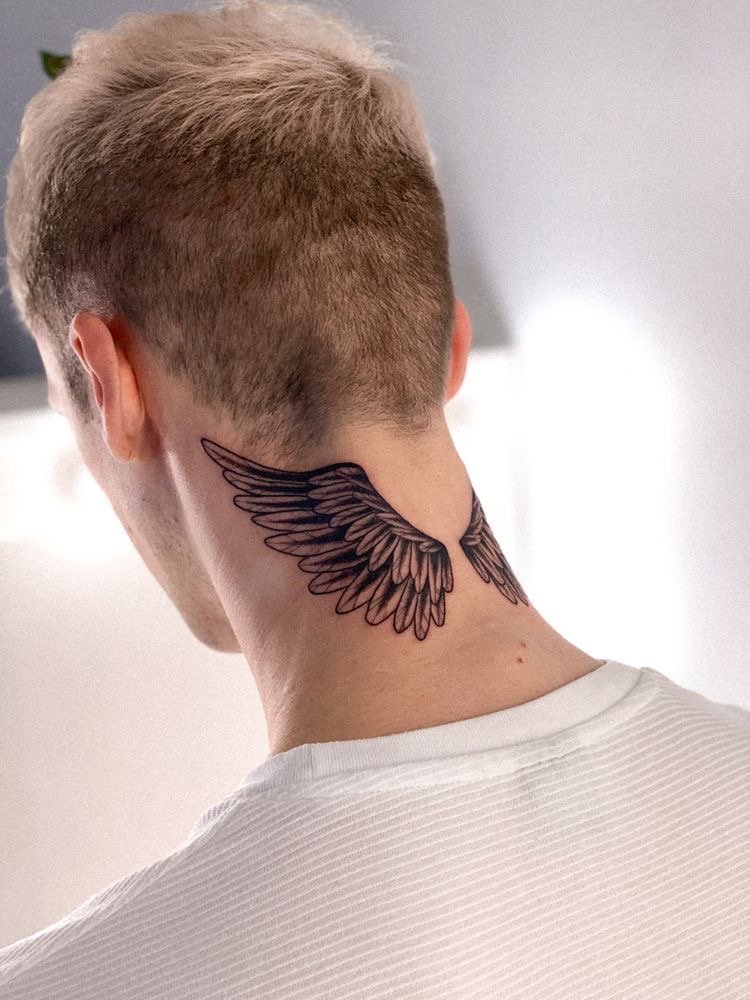 Идеи мужских тату на шее - фото | VeAn Tattoo