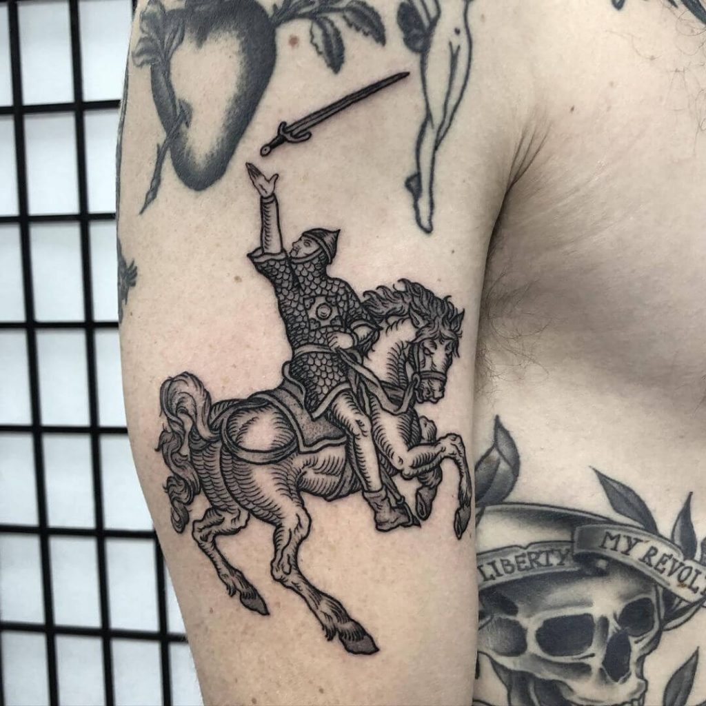 Временная переводная татуировка «Рыцарь» - или неоновая светящаяся тату