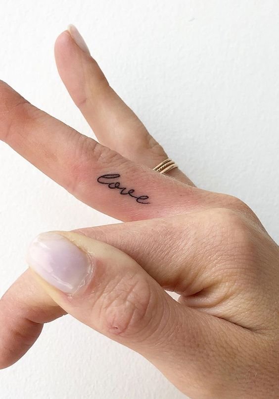 Что означает тату на пальце? Изучаем символику