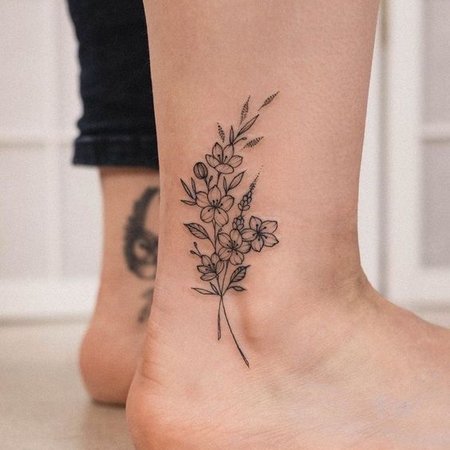 Переводные татуировки временные для взрослых / Тату браслет для девушек: цветы, бабочка, надписи